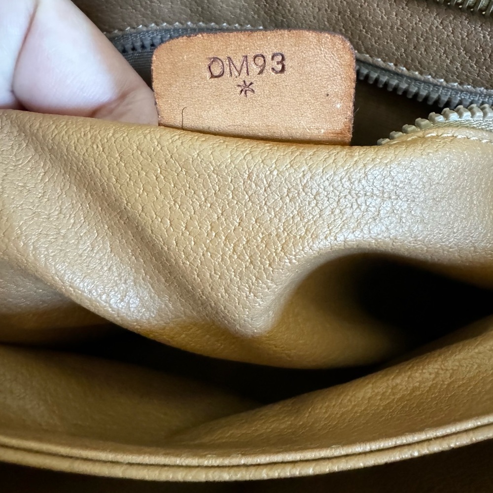 Celine Brown Monogram Canvas Clutch with Tan Leather Trim - Picture 6 of 8